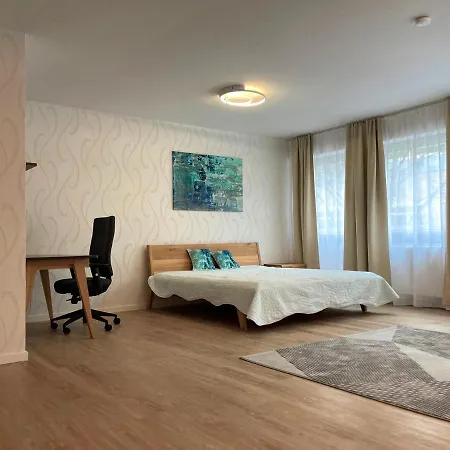 Sehr Zentral, Geraumiges, Helles Studio-apartment شقة *